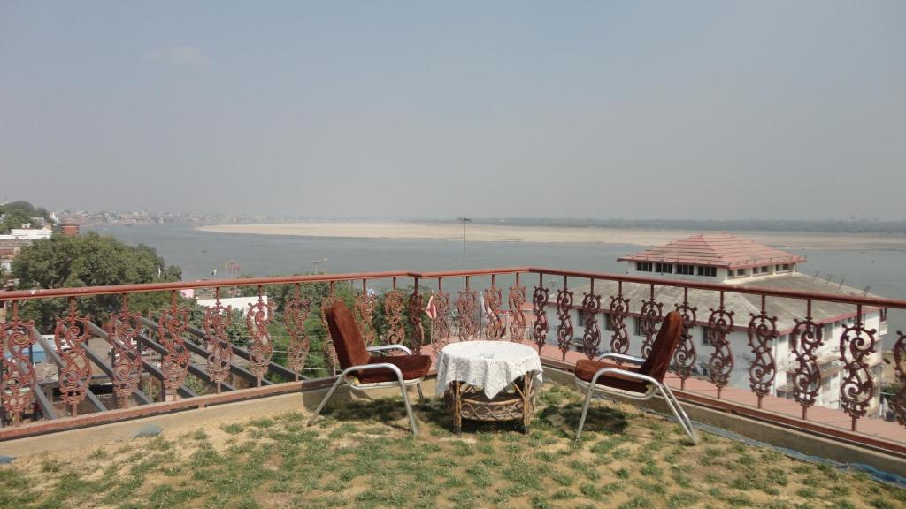 Kashi Royal — Dev Diwali 2026