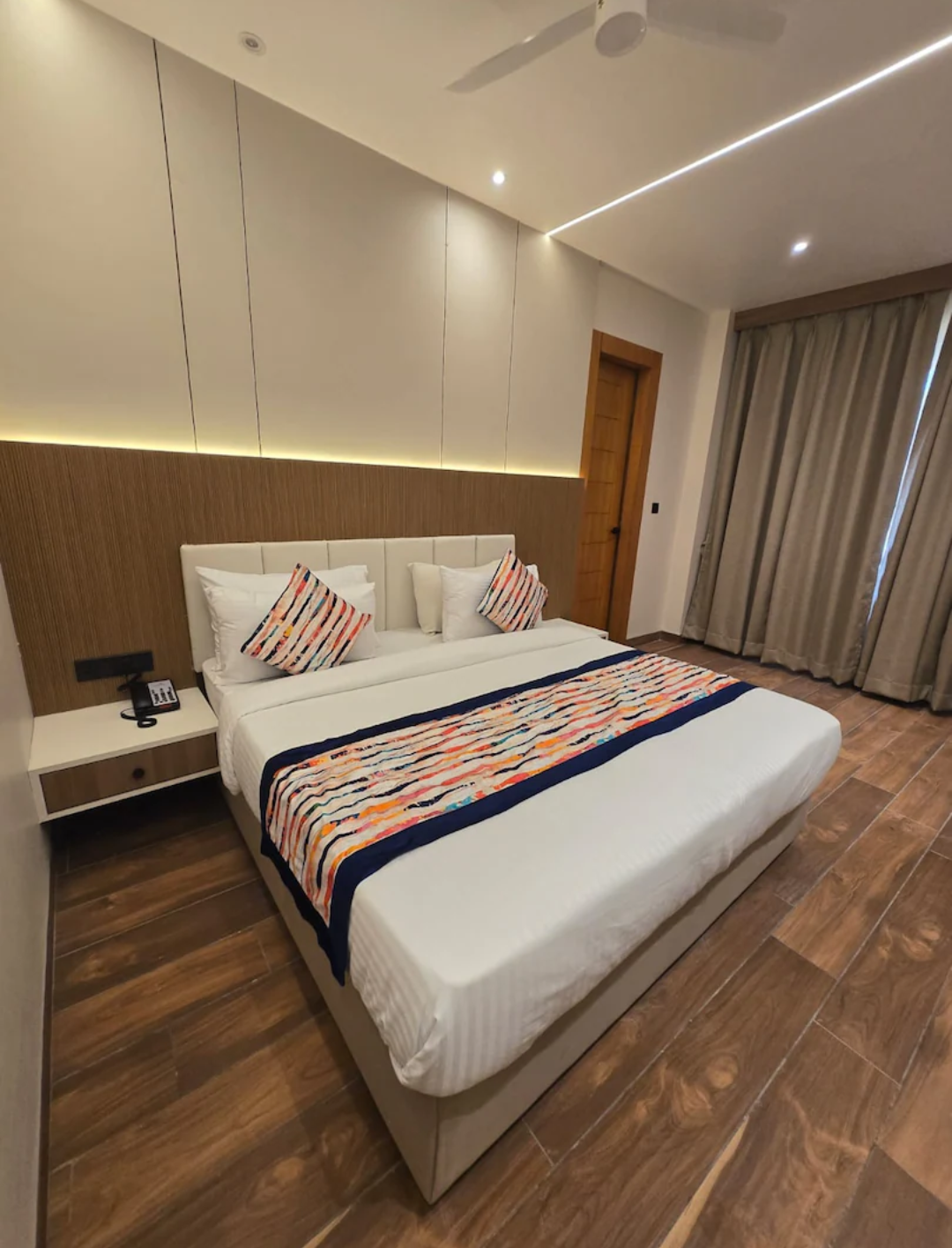 Kashi Comfort — Dev Diwali 2026