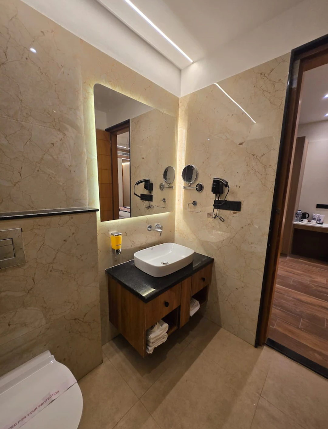 Kashi Comfort — Dev Diwali 2026